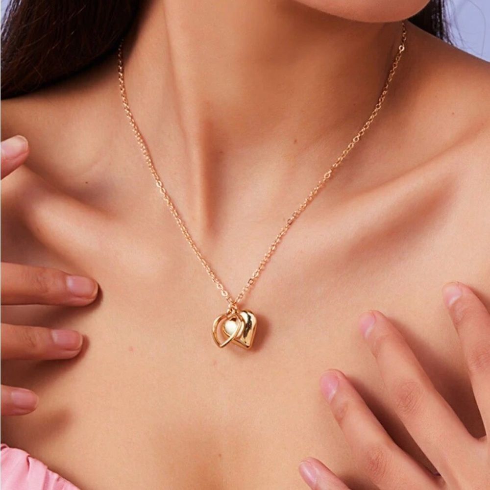5/$25 HEART DELICATE GOLD NECKLACE